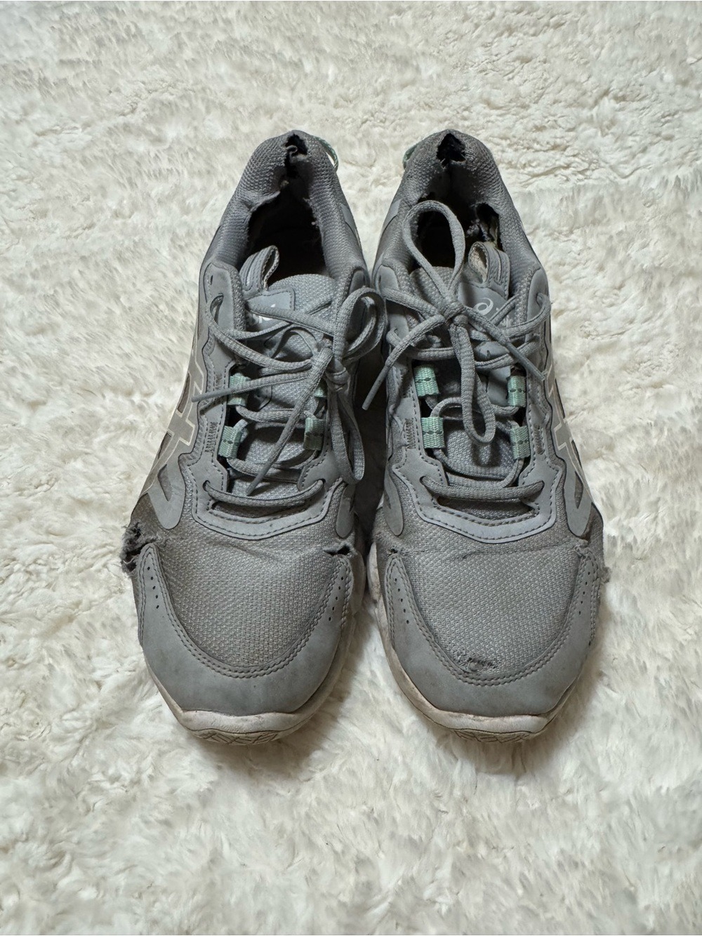 Preloved asics gel sneakers women’s size 9.5